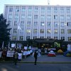 Рабочие "Укртранснафты" выдвинули ультиматум руководству: стягивают палатки (фото)