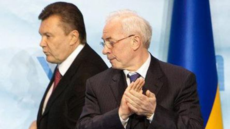 Азаров хочет ареста Януковича