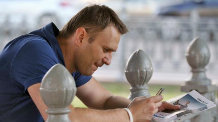 Навальный собрал неполную коллекцию часов Пескова