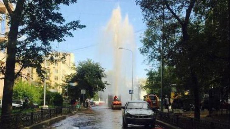 В Москве аварии в канализации