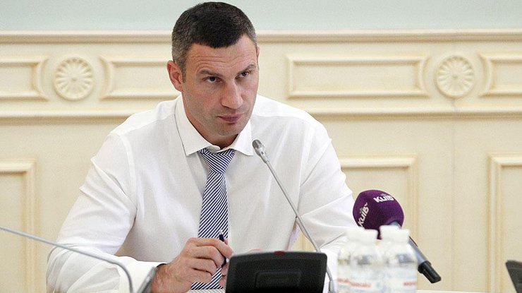 Виталій Кличко повідомив про порушення в КМДА