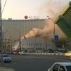 В центре Москвы загорелась крыша гостиницы (фото, видео)