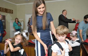 В Донецкой области первоклассники получили подарки к 1 сентября