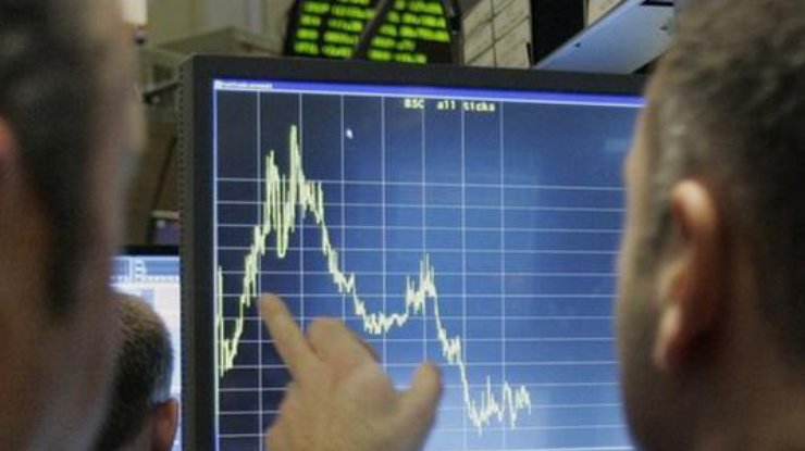 Рынока акций Украины упал почти на 2%