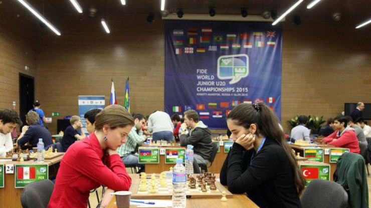 Украинка стала лучшей в шахматном турнире. Фото: ЮграМегаСпорт