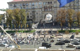 Протестующие перекрыли движение на Крещатике. Facebook/irina.kasianova