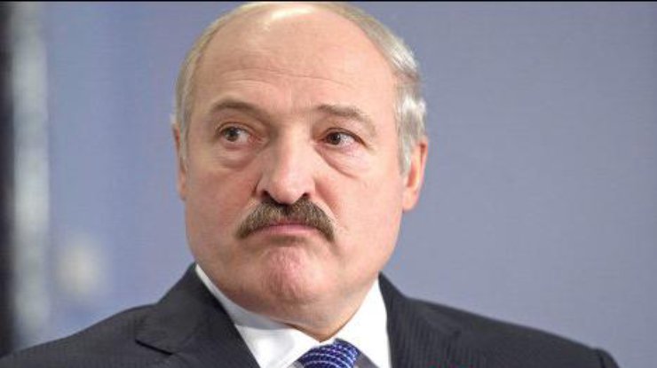 Европейский союз раздумывает над снятием ряда санкций в отношении Беларуси.