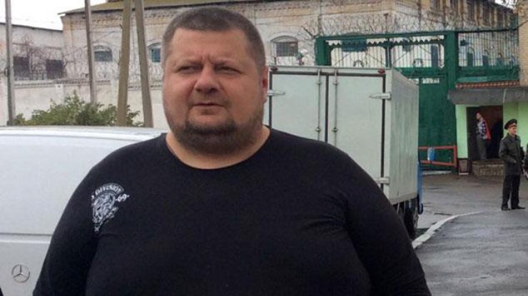 Упитанный Игорь Мосийчук шантажирует голодовкой