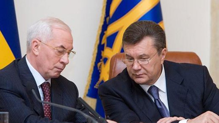 Азаров считает, что курс Януковича был правильным
