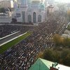 В Москве тысячи мусульман готовят жертвоприношение на Курбан-байрам (фото, видео)