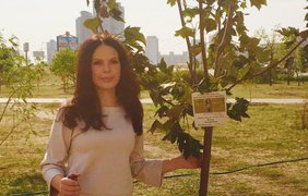 В честь Кузьмы Скрябина знаменитости высадили аллею деревьев