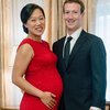 Цукерберг показал беременную жену (фото)