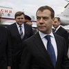 Медведев приказал придумать санкции для авиакомпаний Украины