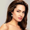 Голую связанную Анджелину Джоли продадут за $3 тыс. (фото)