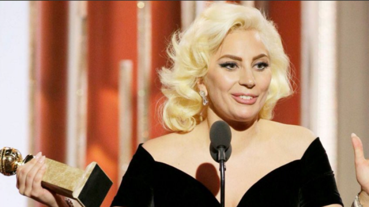 Леди Гага получила свою первую награду как актриса