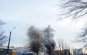 В Одессе горит крупный рынок. Фото "Думская"