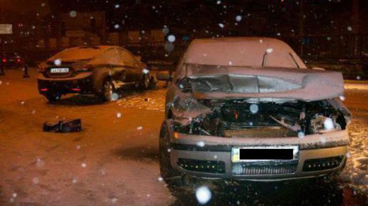 В Киеве водитель потерял сознание за рулем. Фото Еспресо.TV.