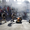 На Гаити полиция жестко разогнала тысячи протестующих
