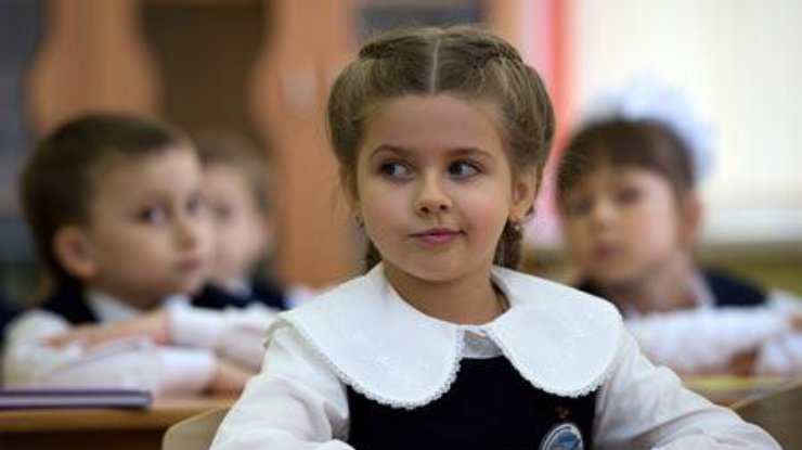 Карантин в школах Киева продлили еще на неделю. Фото rebenok.by