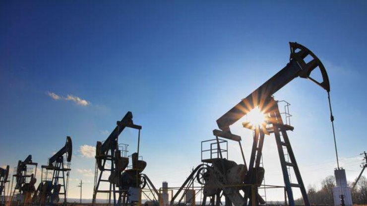 Цена на нефть резко взлетела в течении ночи
