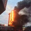 В Китае вспыхнул многоэтажный отель (фото, видео)