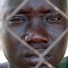 Из Южного Судана не выпускают 100 тысяч беженцев