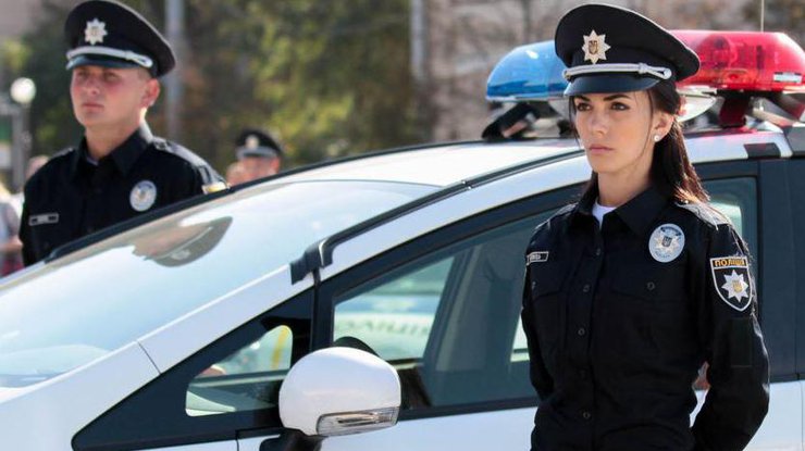 Канада выделит 8 миллионов долларов для Национальной полиции Украины