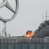 В Германии горел офис Mercedes Benz (фото, видео) 