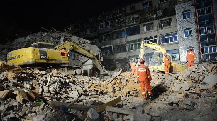 В Китае рухнули четыре многоэтажки. Фото:news.cn