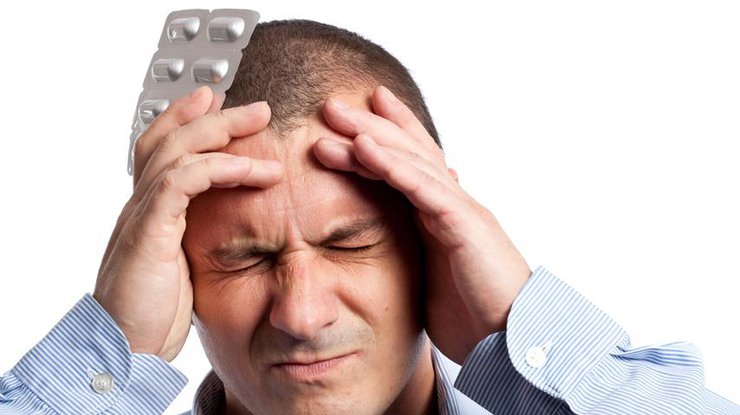 Медики объяснили, почему нельзя терпеть головную боль