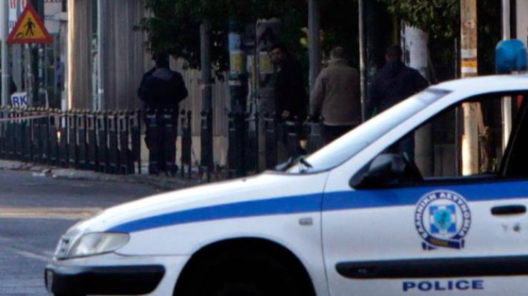 В Афинах взорвалась бомба в книжном магазине