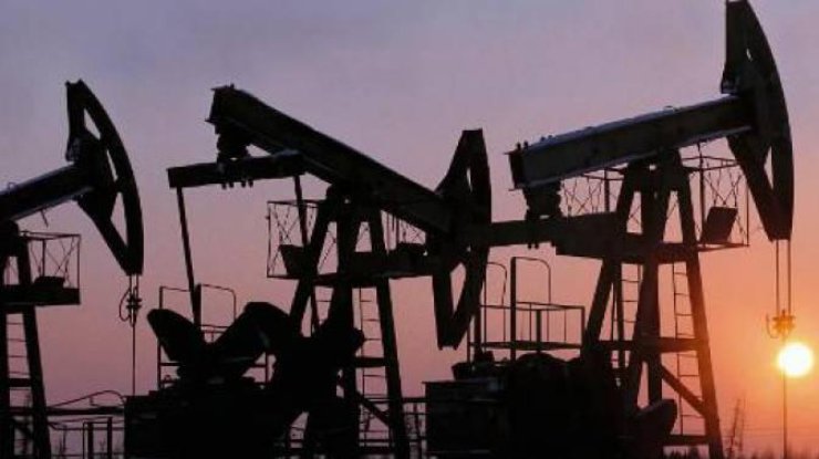 Мировые цены не нефть снижаются 