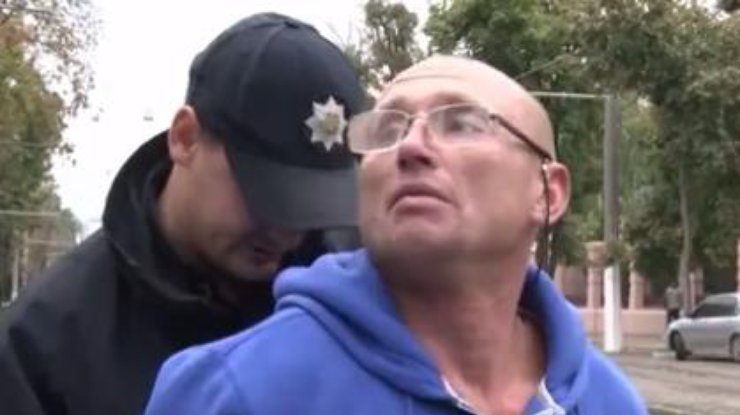 В Одессе задержали мужчину / Фото: кадр из видео 