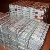В Черновицкой области контрабандисты пытались переправить 8 тысяч пачек сигарет 