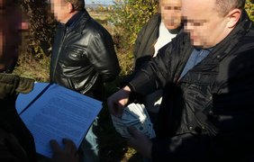 Во Львове задержаны депутаты за крупную взятку