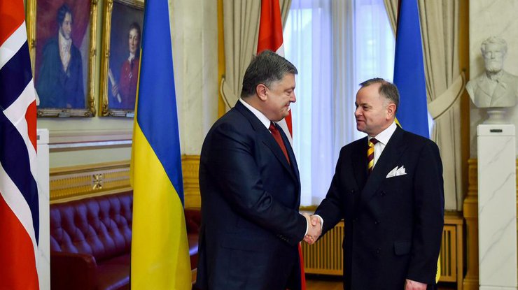 Украина и Норвегия подписали декларацию о партнерстве, в которой осуждена агрессия РФ