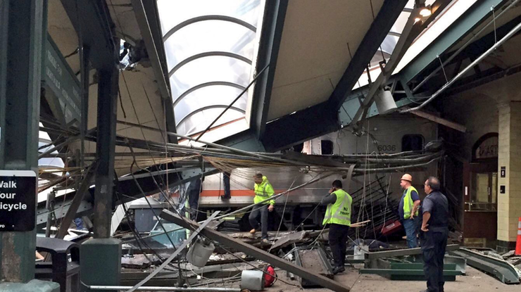 Авария поезда в Нью-Джерси: один из самописцев не работал в пути