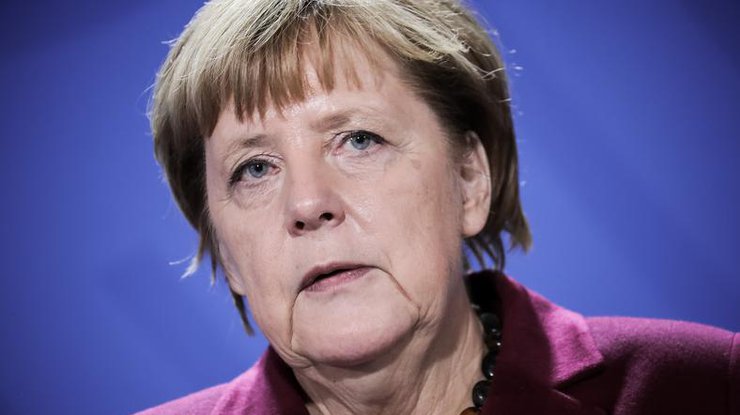 Меркель предложила проводить "нормандские" встречи регулярно 
