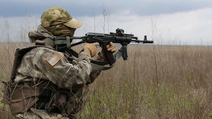 Позиции сил АТО возле Станицы Луганской атаковала ДРГ боевиков минувшей ночью