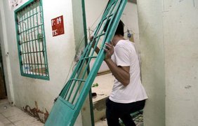 Во Вьетнаме из клиники сбежали более 500 наркоманов