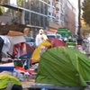 У Парижі влада знесла нелегальний табір мігрантів
