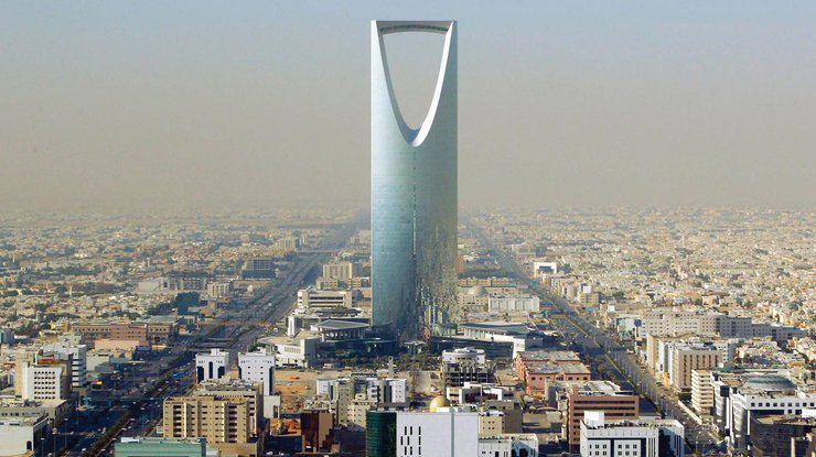 Саудовская Аравия ввела пошлину на выезд из страны
