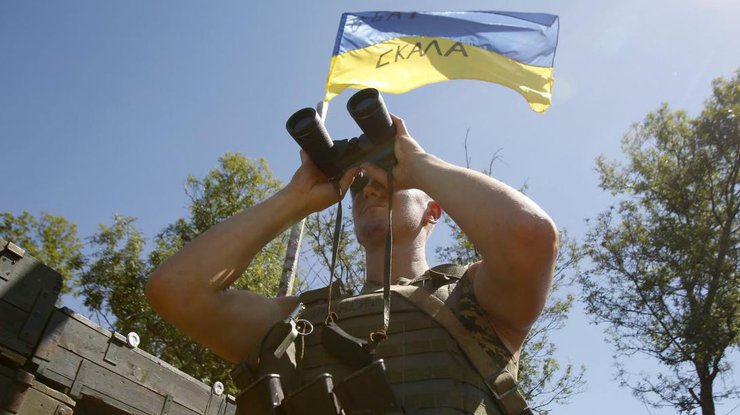 На Донбассе боевики снова провоцируют украинских военных