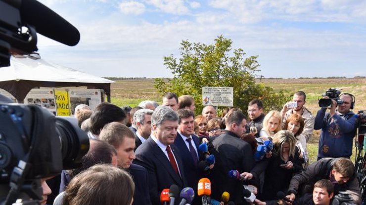 Порошенко озвучил главный приоритет для страны на 2017 год (фото: president.gov.ua)