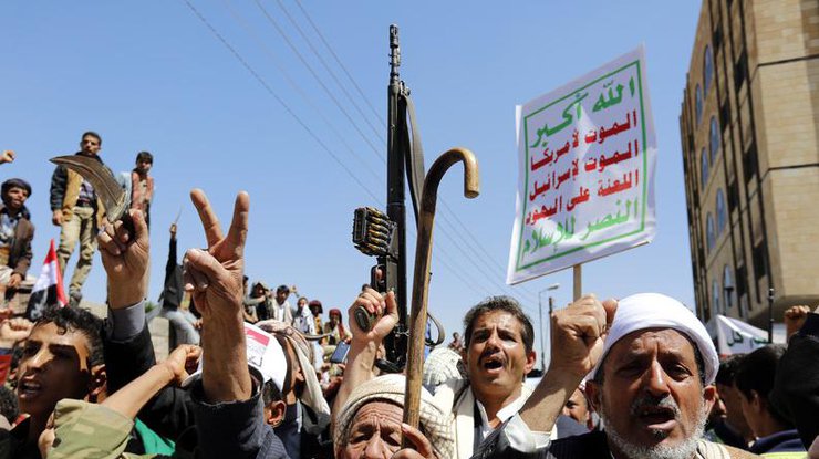 Тысячи жителей Йемена требуют от ООН расследования авиаударов 