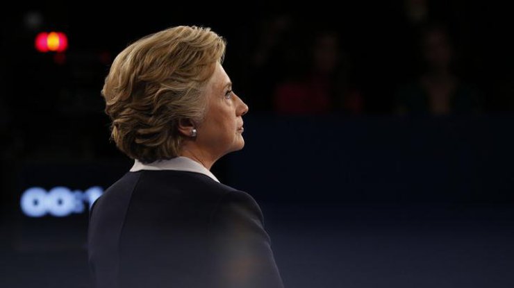 Хиллари Клинтон теряет популярность среди избирателей 