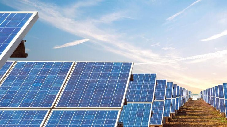 Китайцы купили 10 солнечных электростанций в Украине