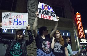 В США третий день протестуют против Трампа (фото)