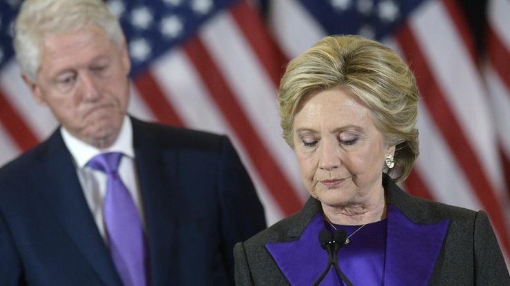 Клинтон обвинила ФБР в поражении на выборах