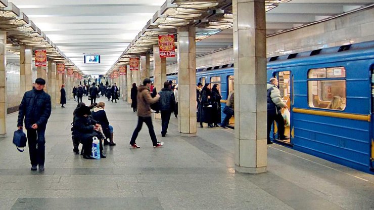 Информация о минировании станции метро "Оболонь" не подтвердилась